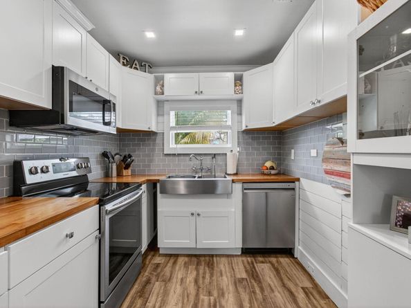 402 S B Street, Lake Worth Beach FL 33460