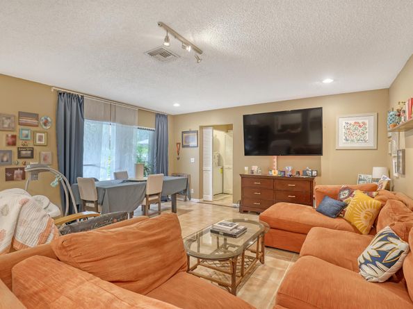 8037 Ambach Way, Hypoluxo FL 33462