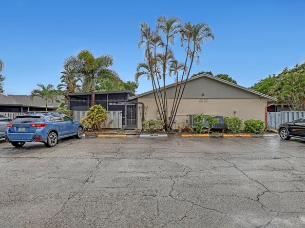 8037 Ambach Way, Hypoluxo FL 33462