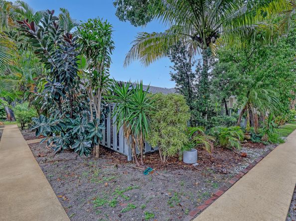 8037 Ambach Way, Hypoluxo FL 33462