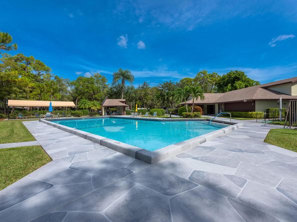 403 Northgate Court, Royal Palm Beach FL 33411