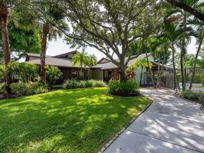 403 Northgate Court, Royal Palm Beach FL 33411