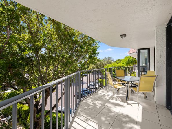 799 Jeffery Street 411, Boca Raton FL 33487