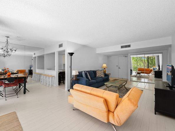 799 Jeffery Street 411, Boca Raton FL 33487