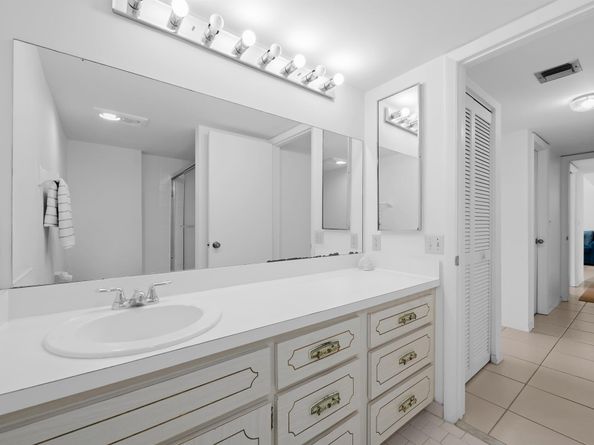 799 Jeffery Street 411, Boca Raton FL 33487