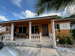 Undisclosed Address #A11870457, Miami FL 33138