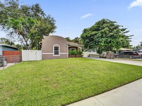 1660 SW 29th Ave, Fort Lauderdale FL 33312