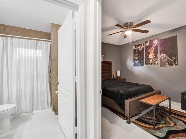 1660 SW 29th Ave, Fort Lauderdale FL 33312