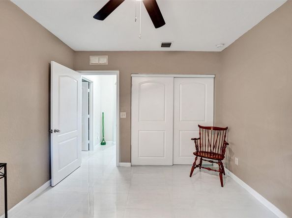 1660 SW 29th Ave, Fort Lauderdale FL 33312