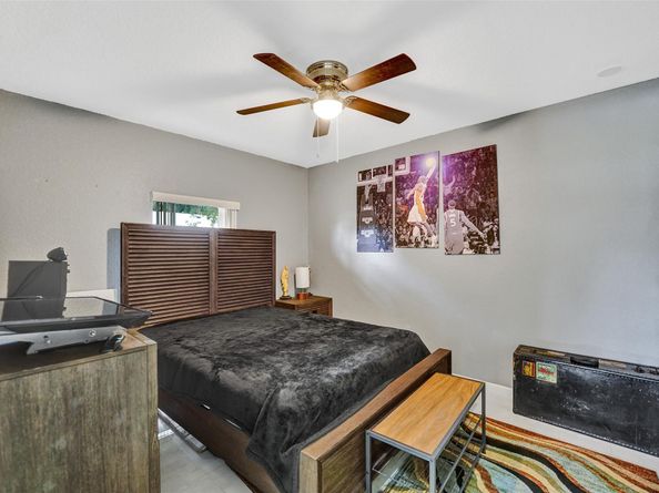 1660 SW 29th Ave, Fort Lauderdale FL 33312