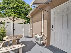 1660 SW 29th Ave, Fort Lauderdale FL 33312