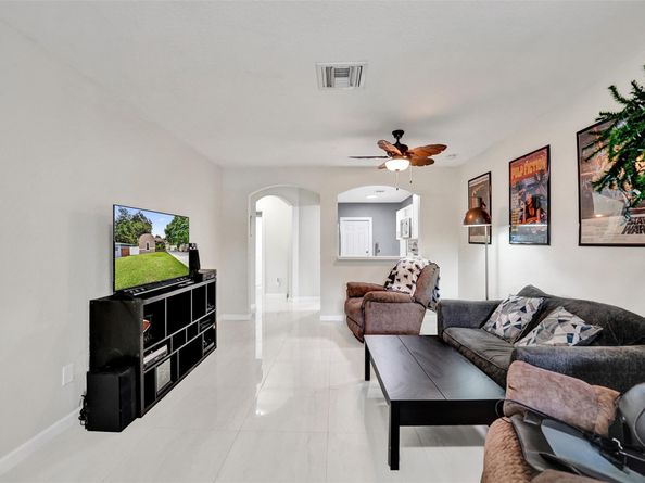 1660 SW 29th Ave, Fort Lauderdale FL 33312