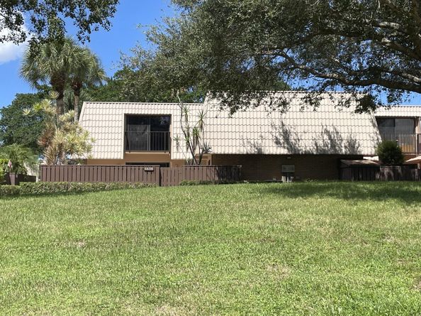 6608 66th Way, West Palm Beach FL 33409