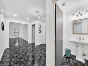 303 NW 105th Ter, Coral Springs FL 33071