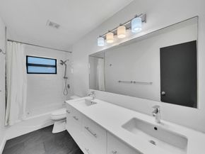 303 NW 105th Ter, Coral Springs FL 33071