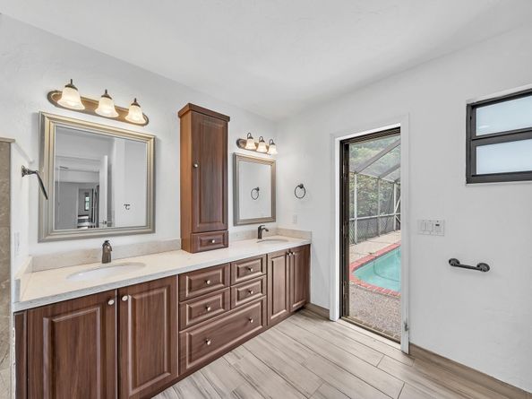 303 NW 105th Ter, Coral Springs FL 33071