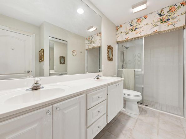 2718 Livingston Lane, West Palm Beach FL 33411