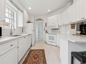 2718 Livingston Lane, West Palm Beach FL 33411
