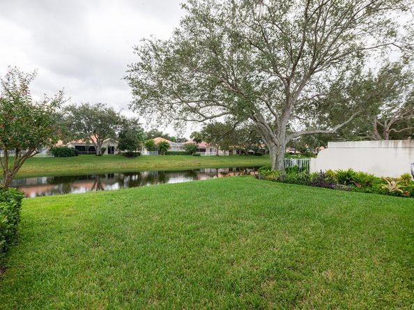2718 Livingston Lane, West Palm Beach FL 33411