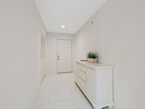 811 Oak Harbour Drive, Juno Beach FL 33408