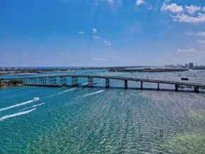 2640 Lake Shore Drive 2608, Riviera Beach FL 33404