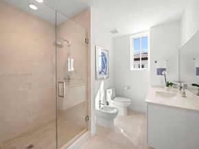 1228 Anastasia Avenue 304, Coral Gables FL 33134
