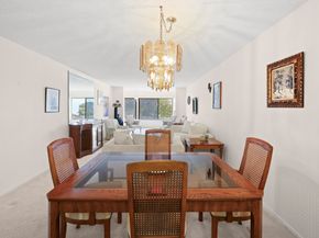 3154 Via Poinciana 412, Greenacres FL 33467