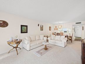 3154 Via Poinciana 412, Greenacres FL 33467