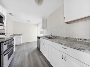 2520 NW 2nd Drive, Pompano Beach FL 33064