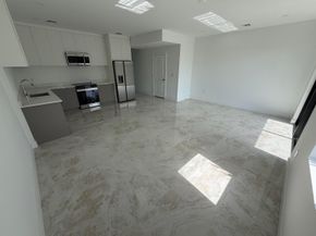 1546 NW 1st Avenue, Pompano Beach FL 33060