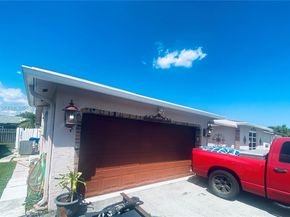 11827 NW 39th Street, Sunrise FL 33323