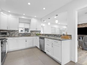 409 N 14th Avenue, Hollywood FL 33020