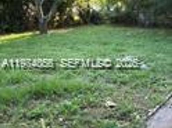 121 NW 188th Street, Miami Gardens FL 33169