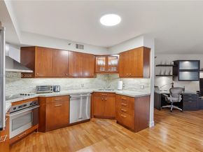 3500 Mystic Pointe Drive 1407, Aventura FL 33180