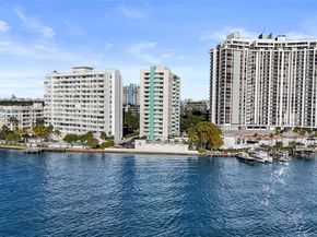 5 Island Avenue 8B, Miami Beach FL 33139
