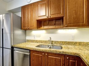 5 Island Avenue 8B, Miami Beach FL 33139