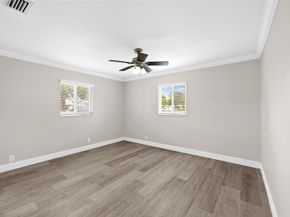 1620 NW 87th Lane, Plantation FL 33322