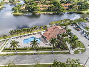4243 SW 10th Court, Deerfield Beach FL 33442