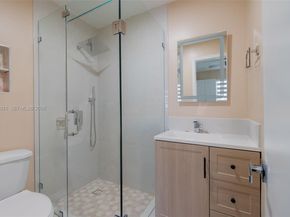 2400 Malayan Drive 94D, Delray Beach FL 33445