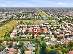 6851 NW 27th Street, Margate FL 33063