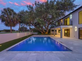868 Country Club Drive, North Palm Beach FL 33408