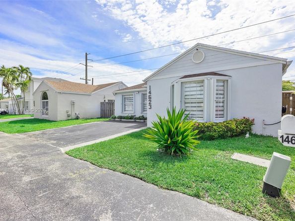 14623 SW 125th Place, Miami FL 33186
