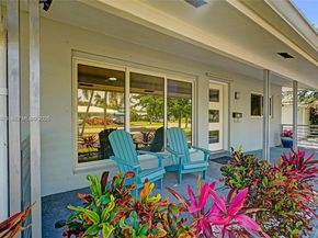 200 SE 3rd Street, Pompano Beach FL 33060