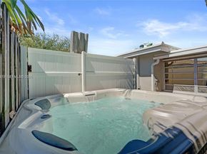 200 SE 3rd Street, Pompano Beach FL 33060