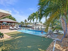 200 SE 3rd Street, Pompano Beach FL 33060