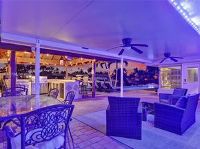 200 SE 3rd Street, Pompano Beach FL 33060
