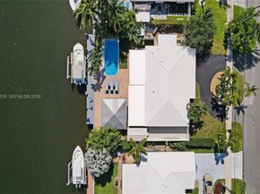 200 SE 3rd Street, Pompano Beach FL 33060
