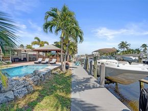 200 SE 3rd Street, Pompano Beach FL 33060