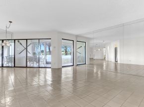 5800 Camino Del Sol Apt 103, Boca Raton FL 33433
