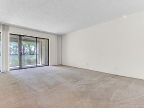 5800 Camino Del Sol Apt 103, Boca Raton FL 33433